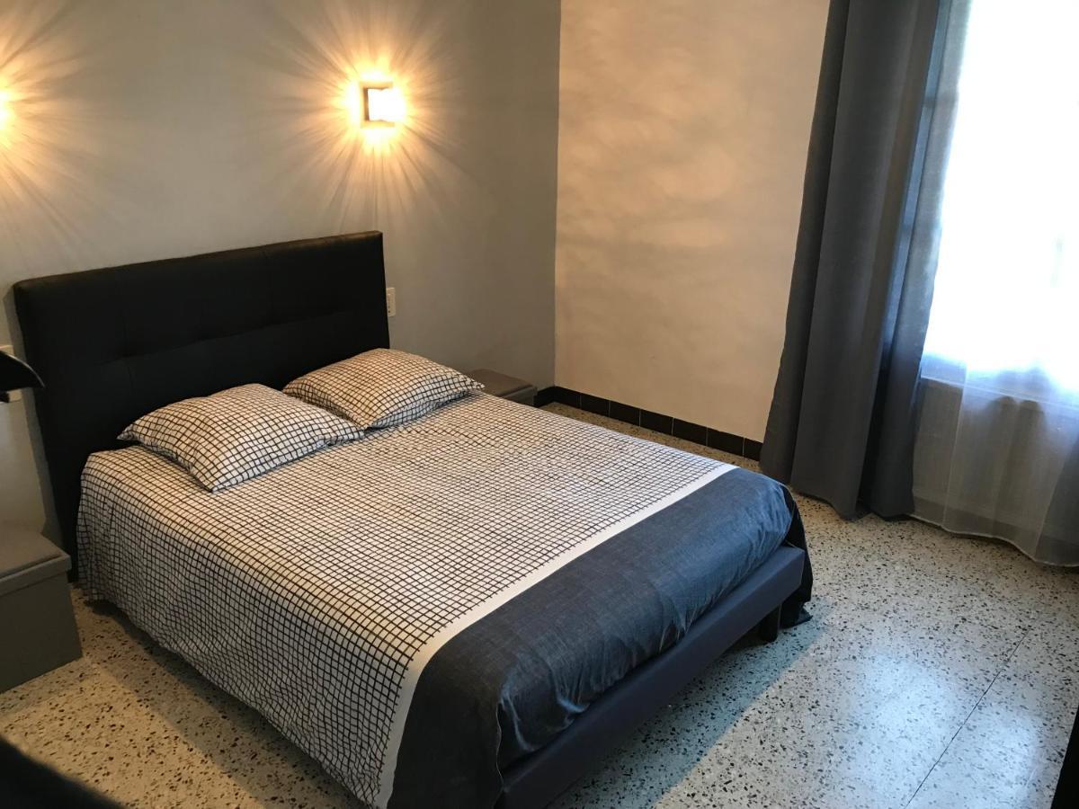 Appartement Tout Confort Avec Parking Ferme Arles Eksteriør bilde