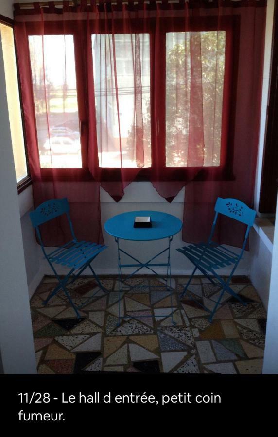Appartement Tout Confort Avec Parking Ferme Arles Eksteriør bilde
