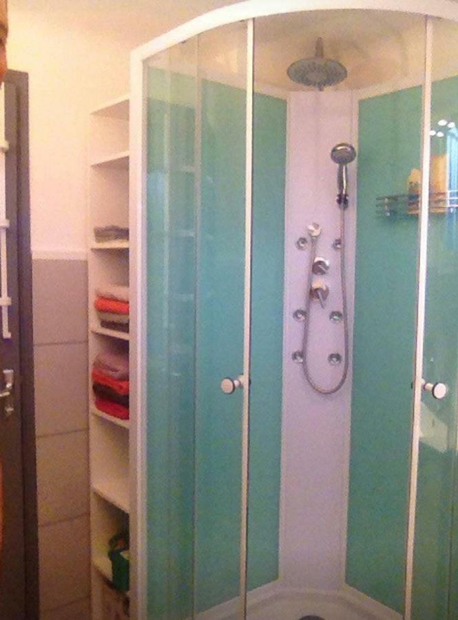 Appartement Tout Confort Avec Parking Ferme Arles Eksteriør bilde